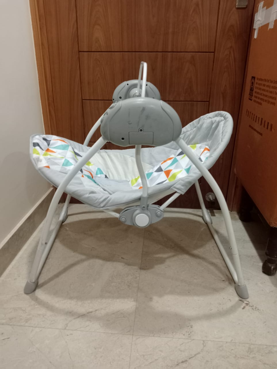 Babyhug Galaxy Electric Swing with Extra Free Motor & Remote