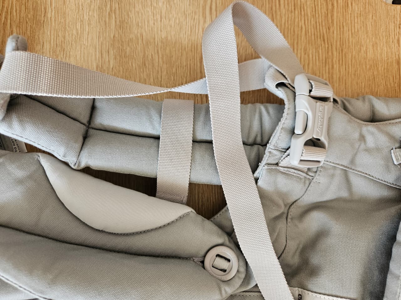 Ergobaby Omni All-Position Baby Carrier | Khakhi Green