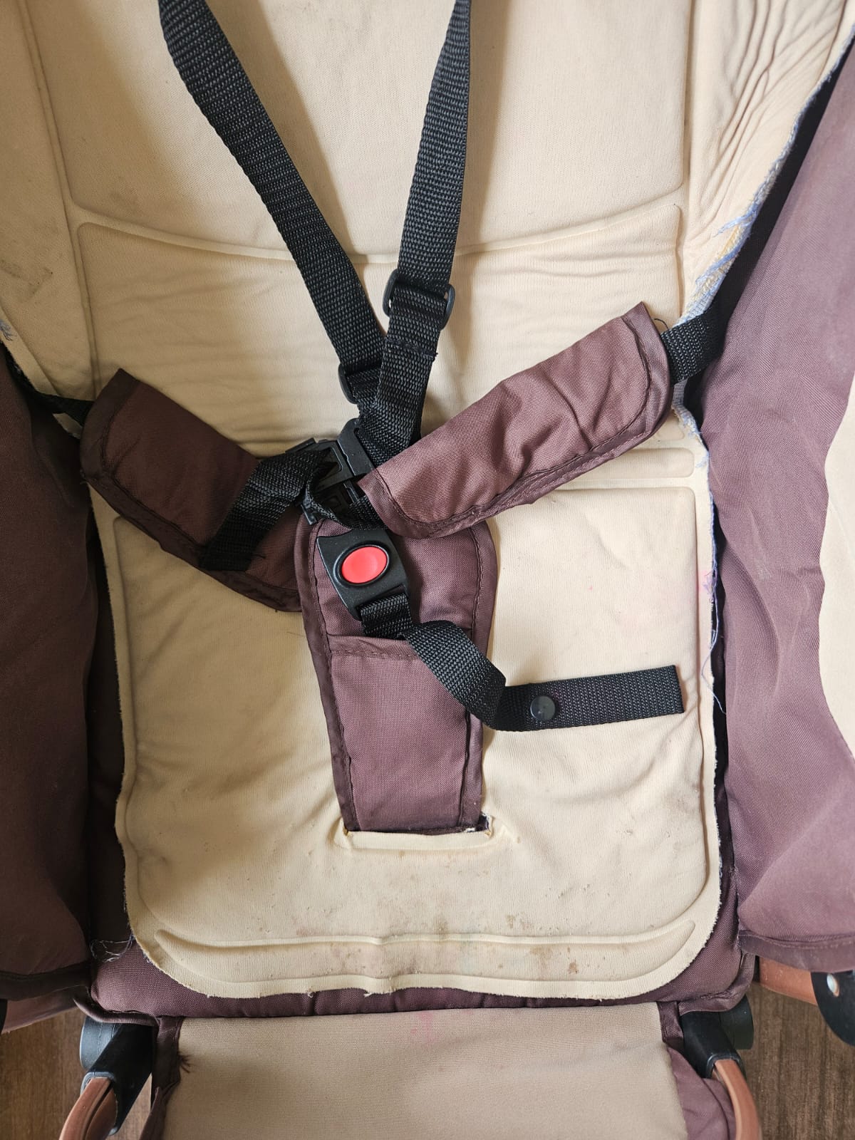 Huny Huny Reversable Handle Pram/Stroller | Gently Loved, 2022