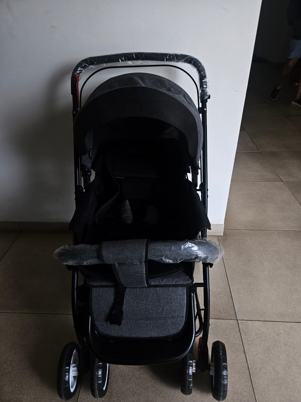 Allwyn Baby Stroller | Grey