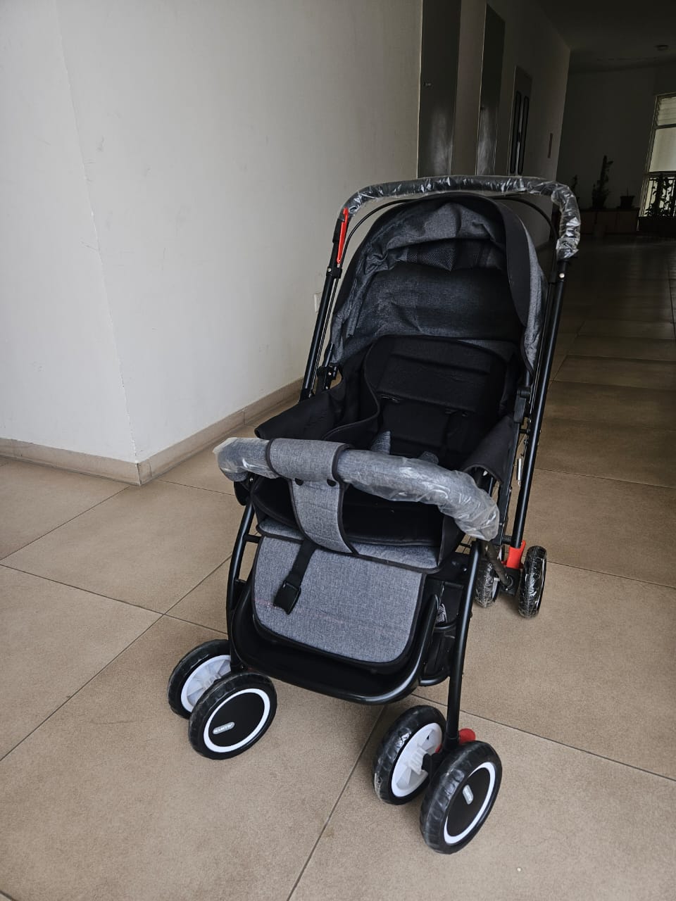 Allwyn Baby Stroller | Grey