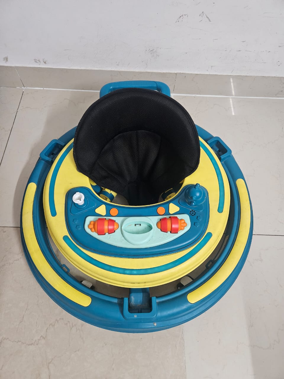 Star & Daisy Activity Push Walker
