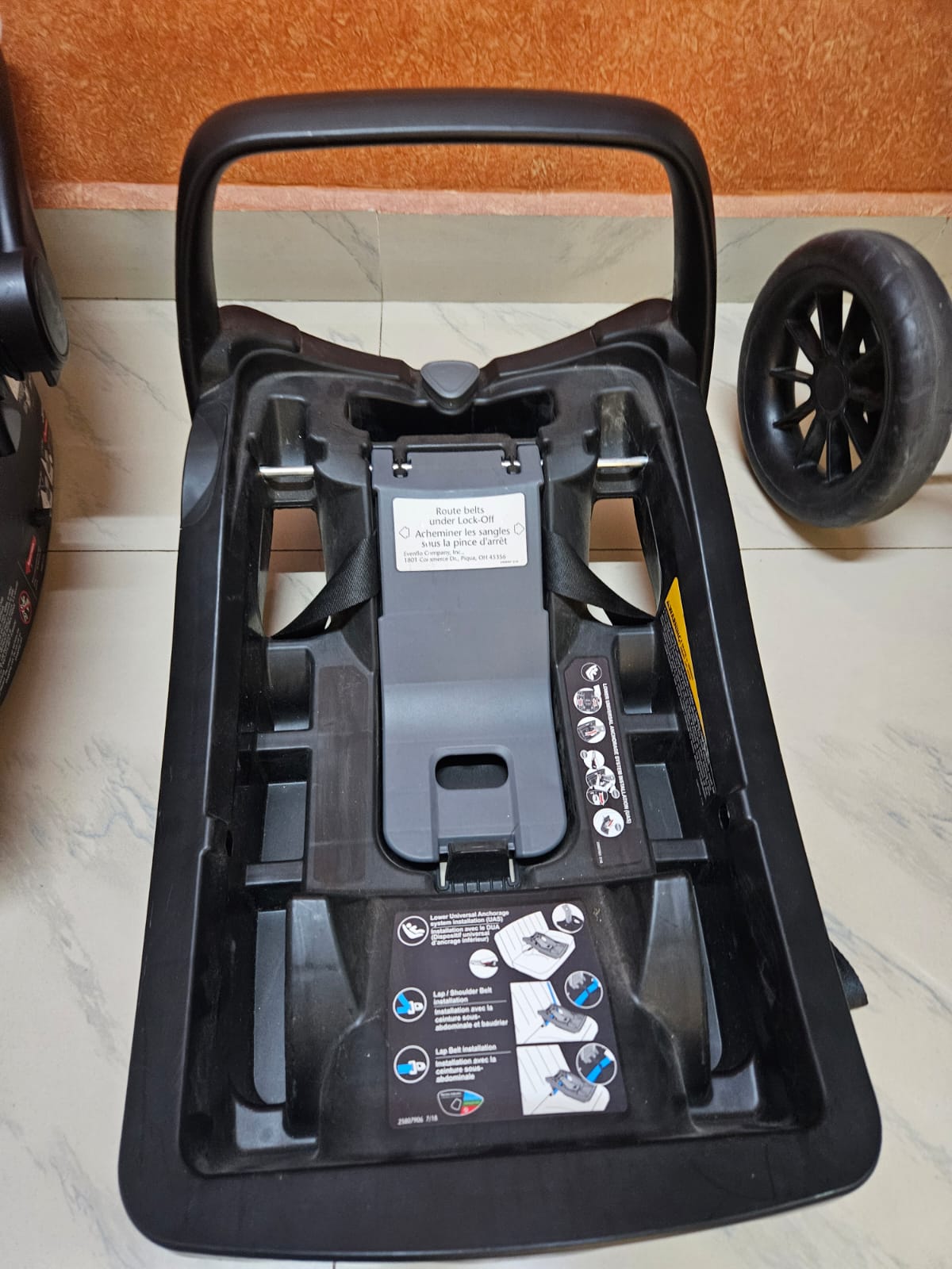 Evenflo Pivot Modular Travel System