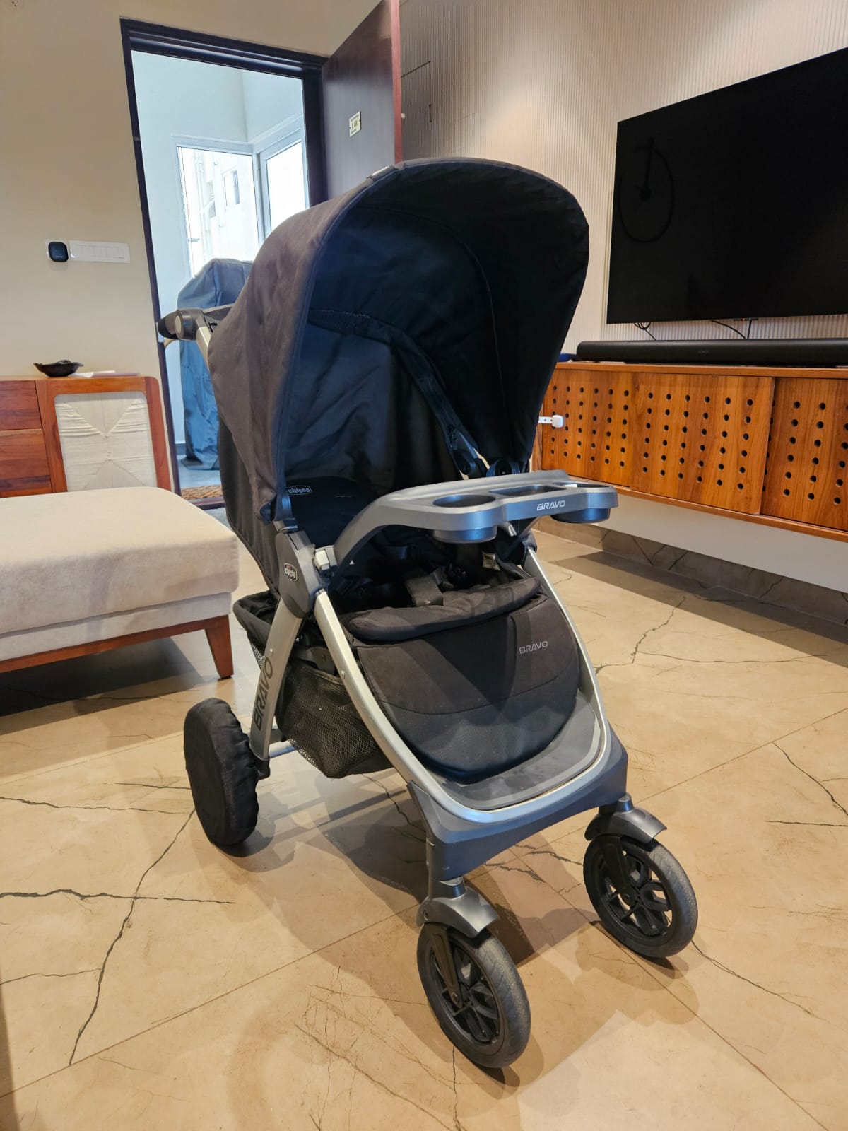 Chicco Bravo Stroller - Black
