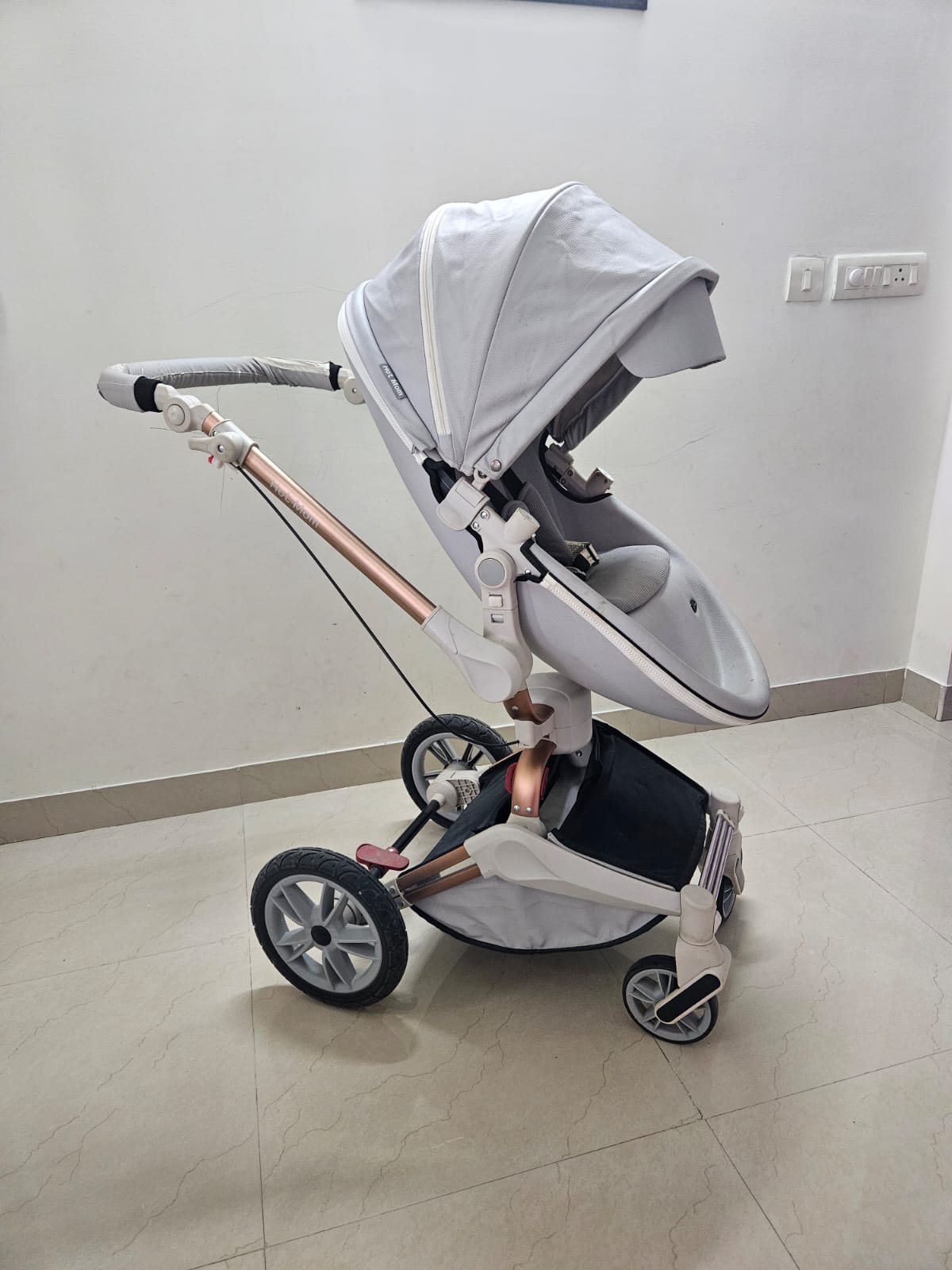 Hot Mom Baby Stroller 360 Rotation Function, Travel System Pram