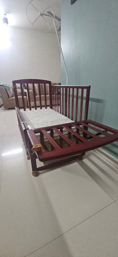 Babyhug C-50 Baby Cot With Mattress