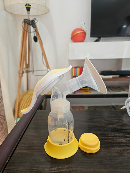 Medela Harmony Manual Breat Pump