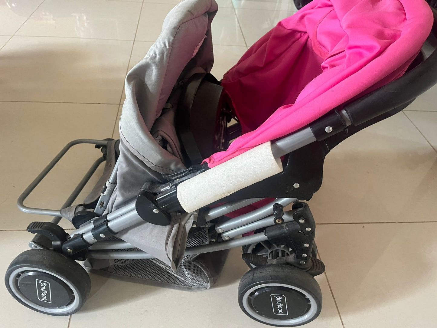 Babyhug2 in 1 Rock and Roll Stroller Cum Rocker