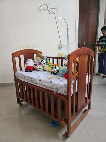 Babyhug Florence 3-in-1 Rocking Cot