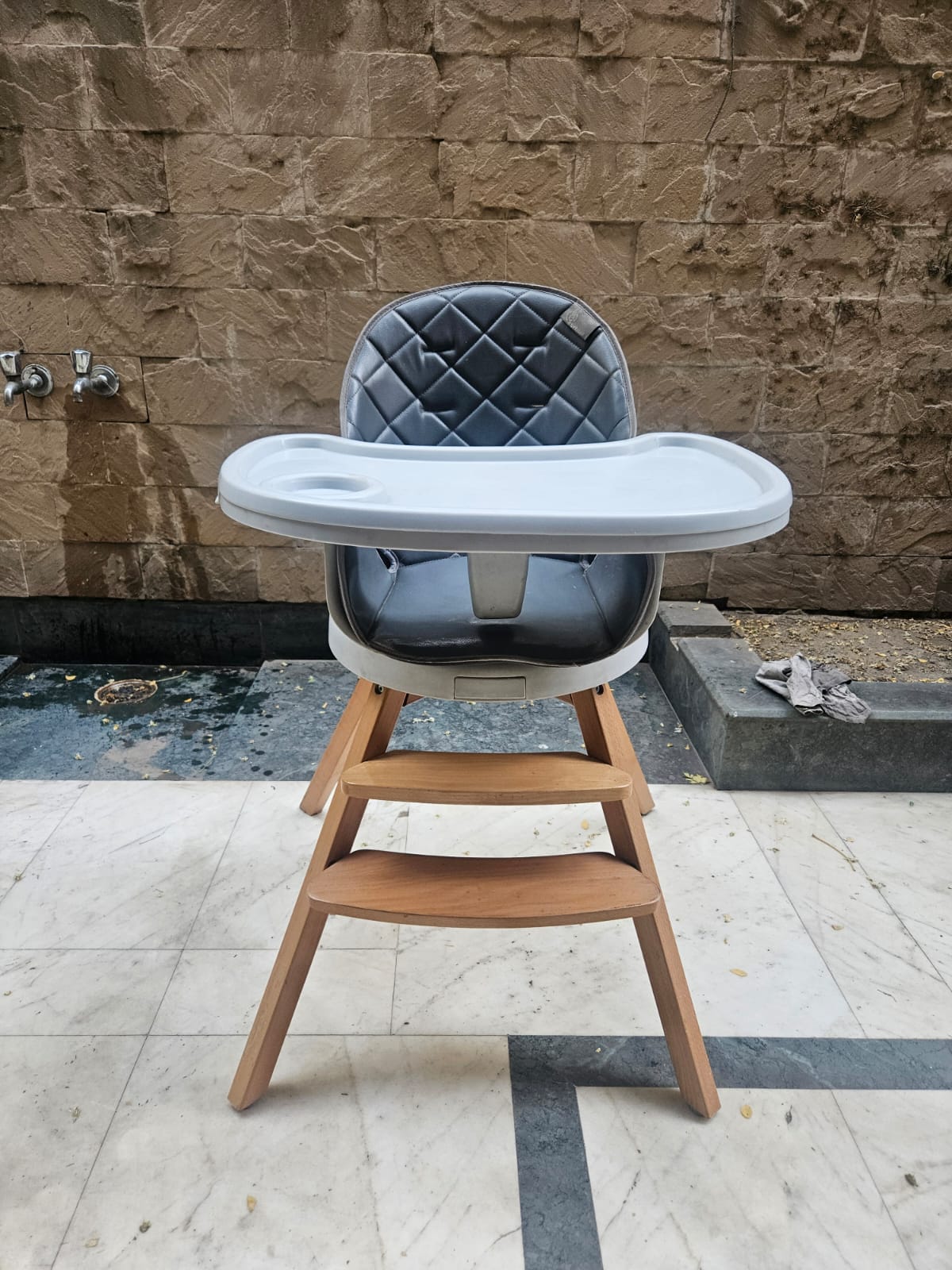 R For Rabbit Graphite Walnut High Chair With 360 Degree Rotating Seat | for 6-36 Months