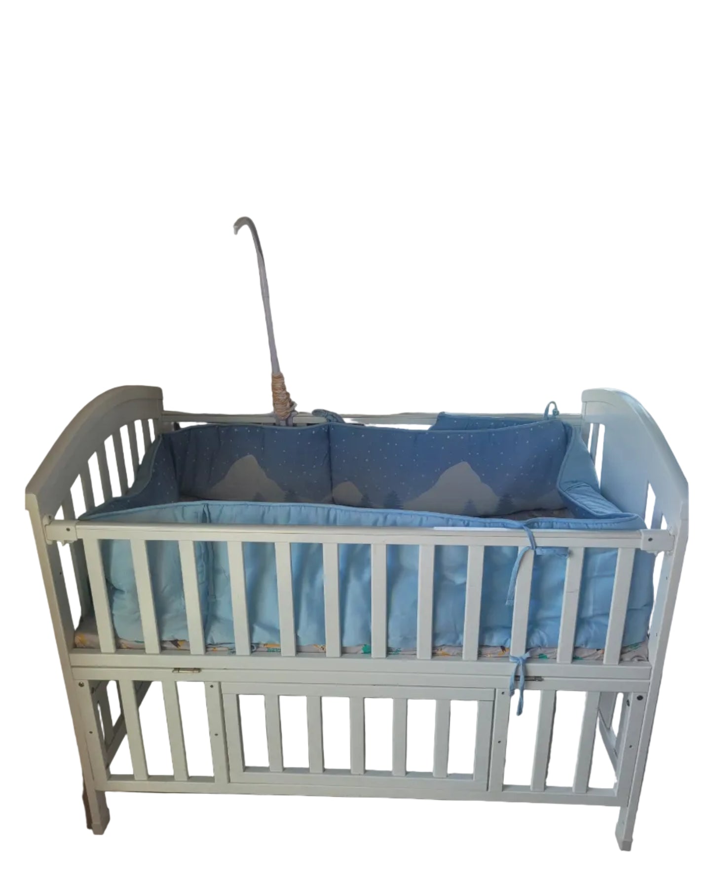 Huny huny pinewood Cot / Crib