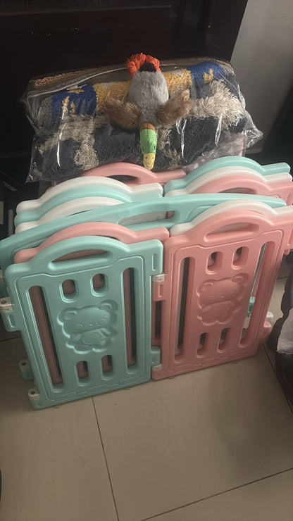 Hukimoyo 16 Panel Large Baby Playpen