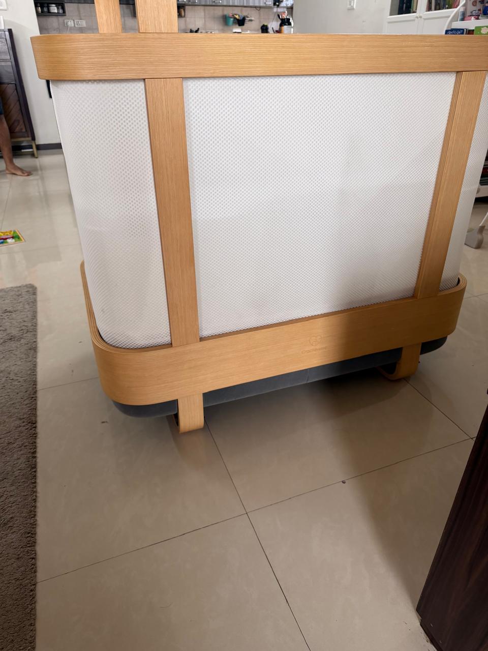 Cradlewise Smart Crib & Bassinet