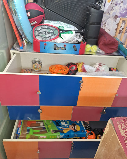 Custom Made Kids Wardrobe  ( Century ply wood Sainik 710 )