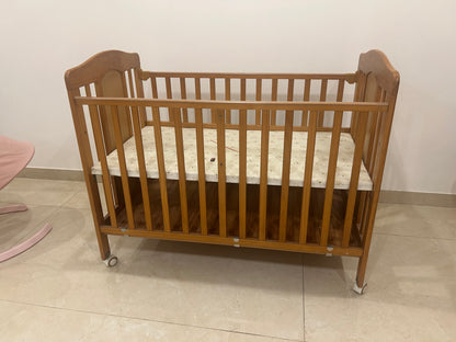 Wooden Cot / Crib For Babies