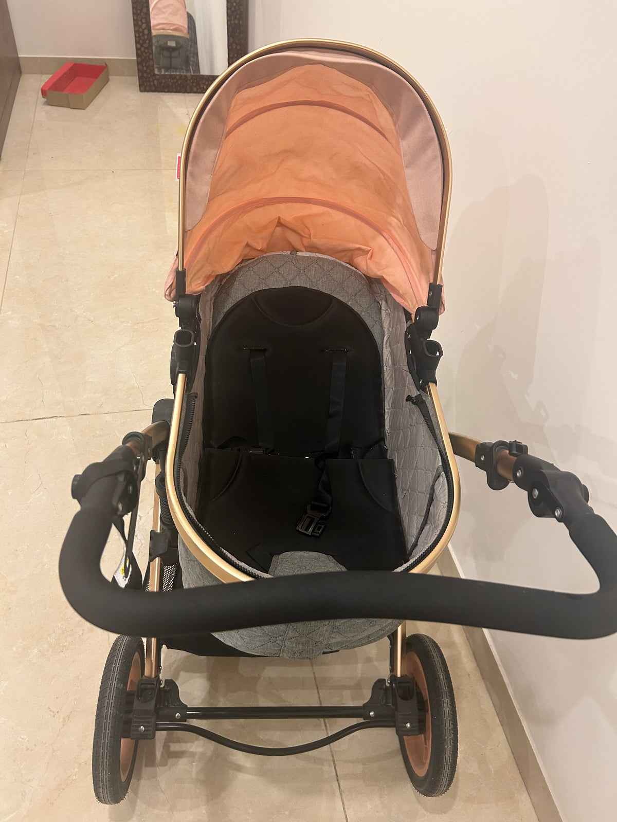 Baby Hug Majestic Stroller