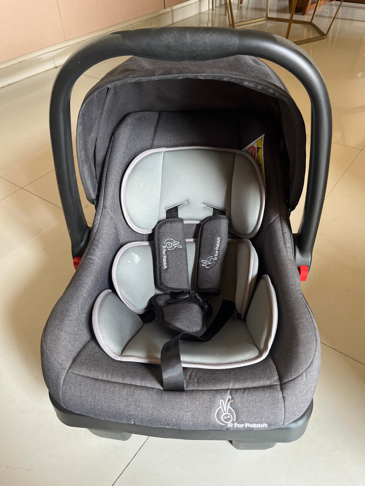 R for Rabbit Picaboo Grand 4in1 with Base Carry Cot
