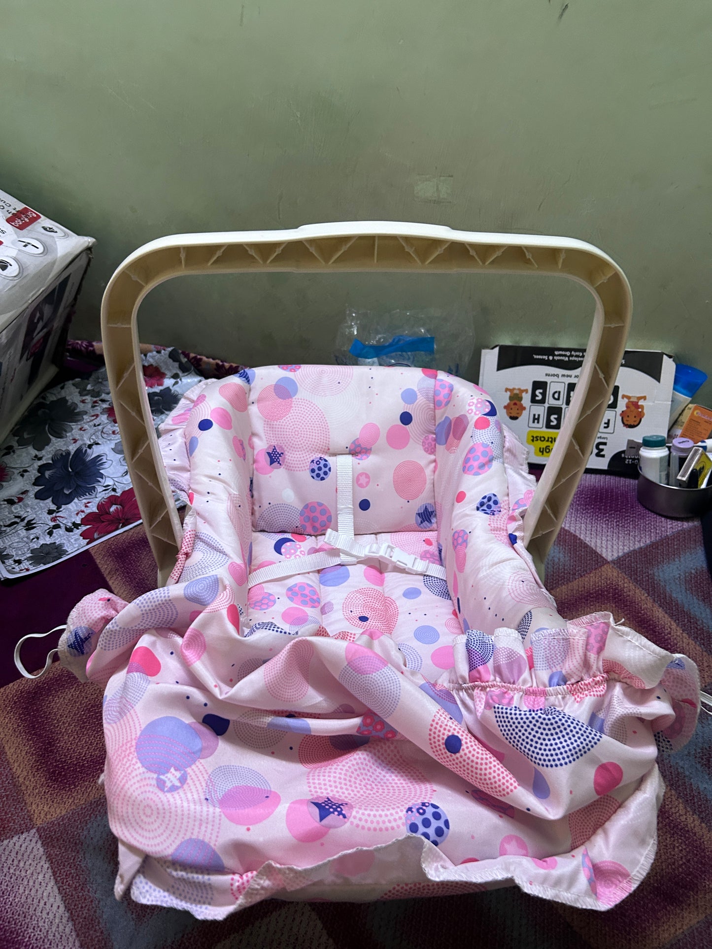R For Rabbit Cozy Carry Cot