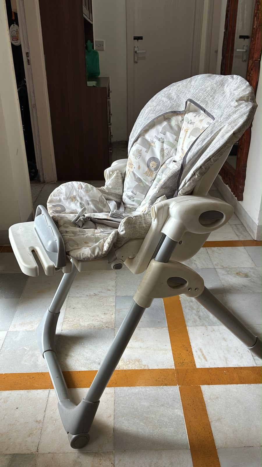 Joie High Chair with Recliner (Upto 15 Kgs) High Chair