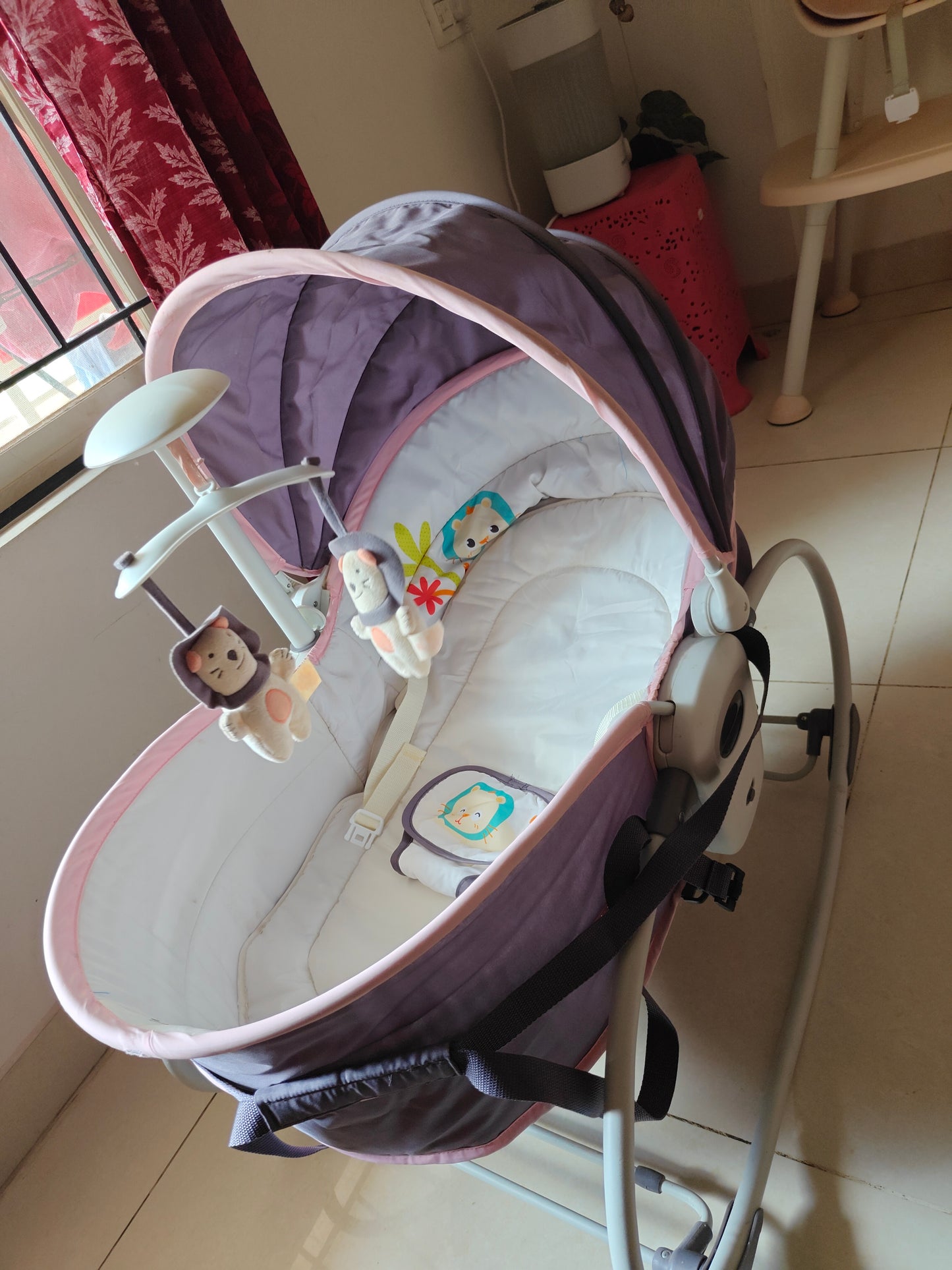 Mastela 5-in-1 Rocker / Swing