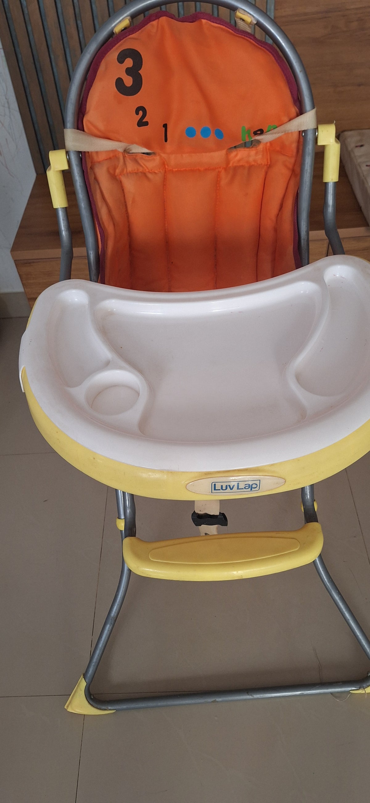 Luvlap High Chair