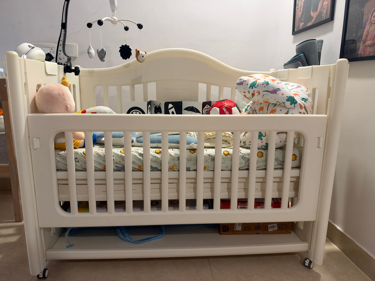Staranddaisy Hut Baby Crib Carry Cot