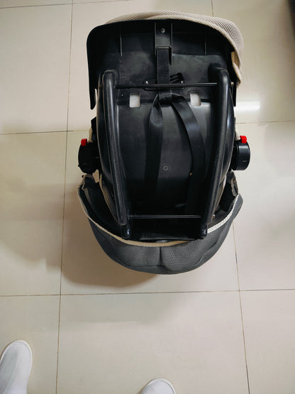 Mee Mee 2 in 1 - Car Seat and Carry Cot