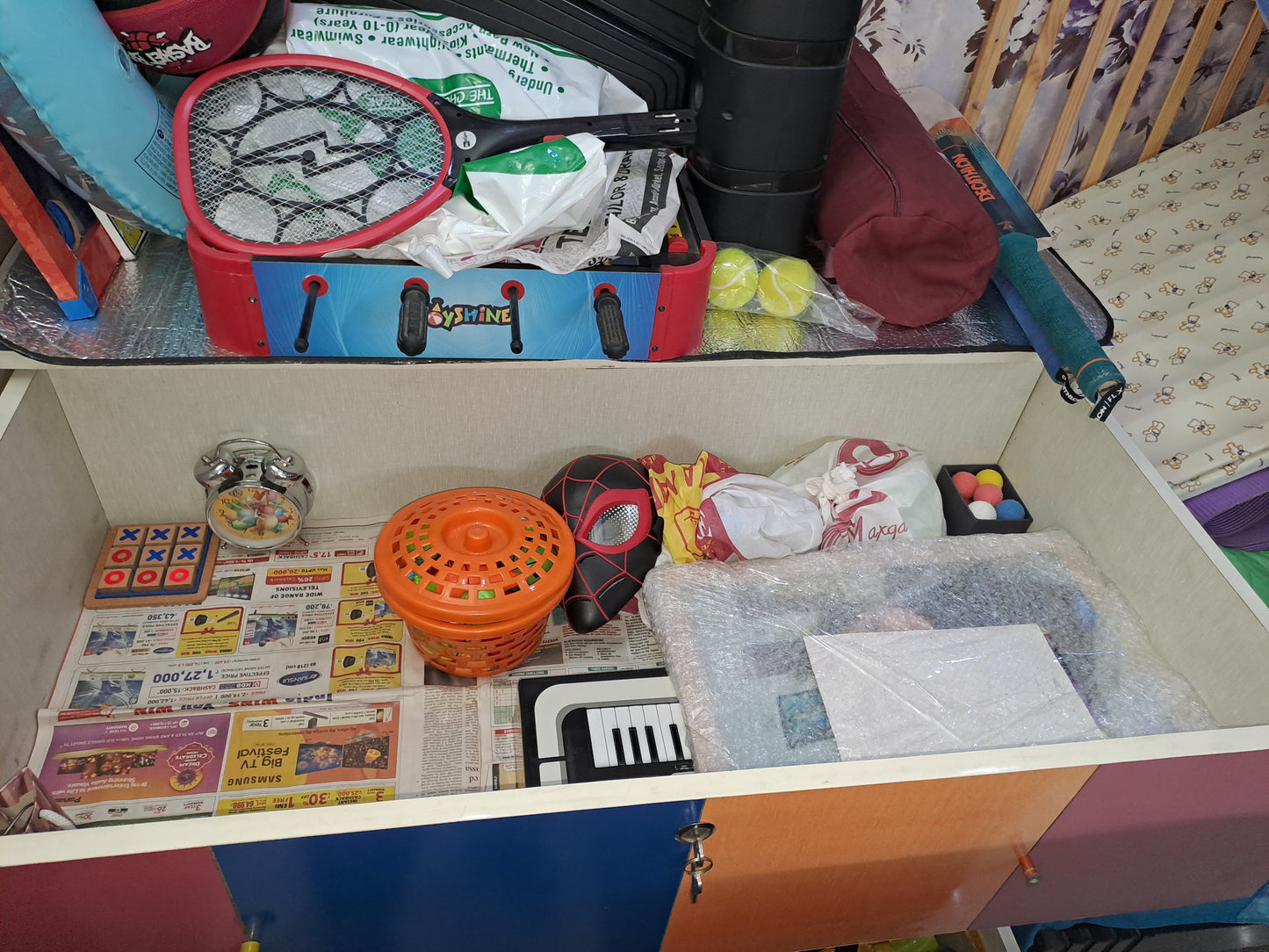 Custom Made Kids Wardrobe  ( Century ply wood Sainik 710 )