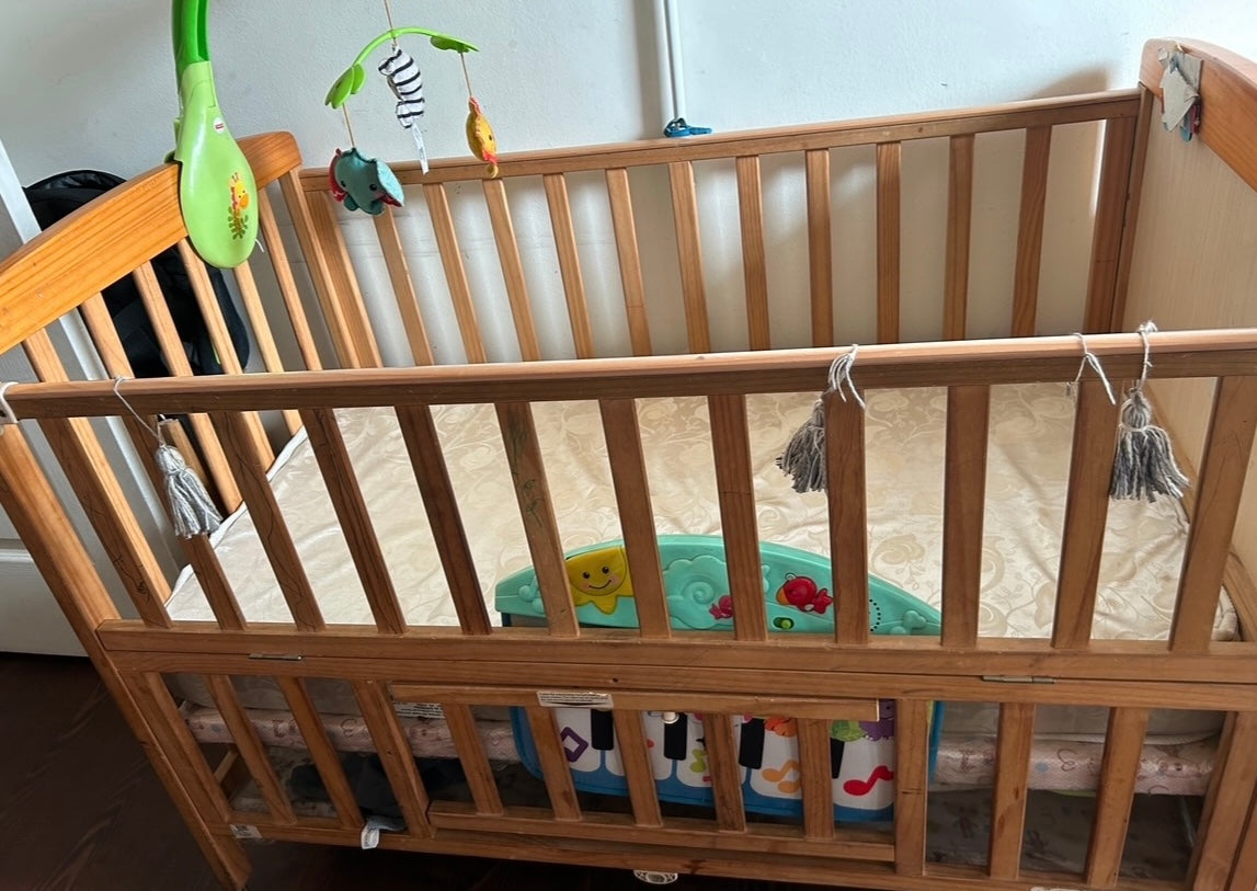 FirstCry Baby Cot with Rocker, Mattress & Diaper Station