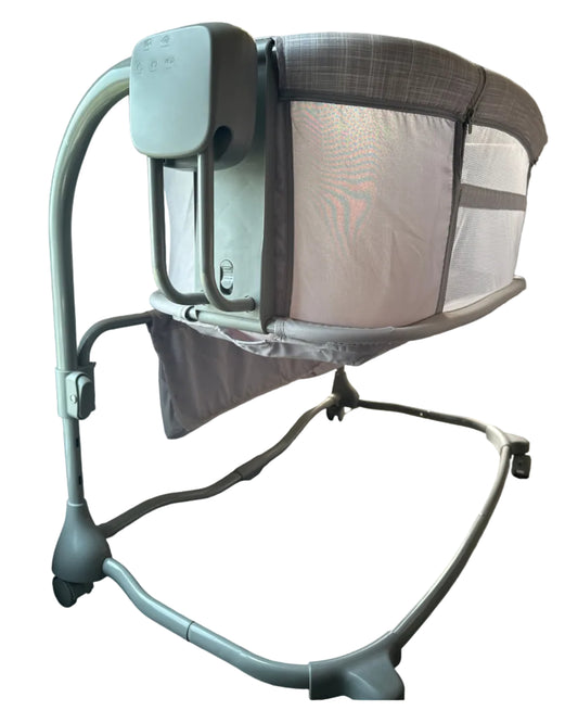 StarAndDaisy x Mastela Deluxe 3-in-1 Baby Bassinet