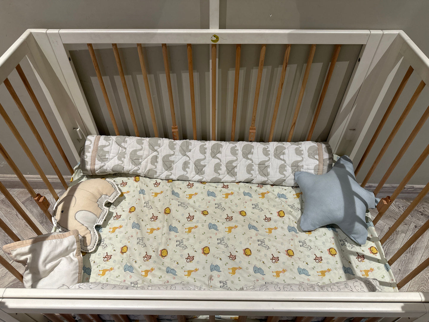 Cradle and Maa Baby Cot