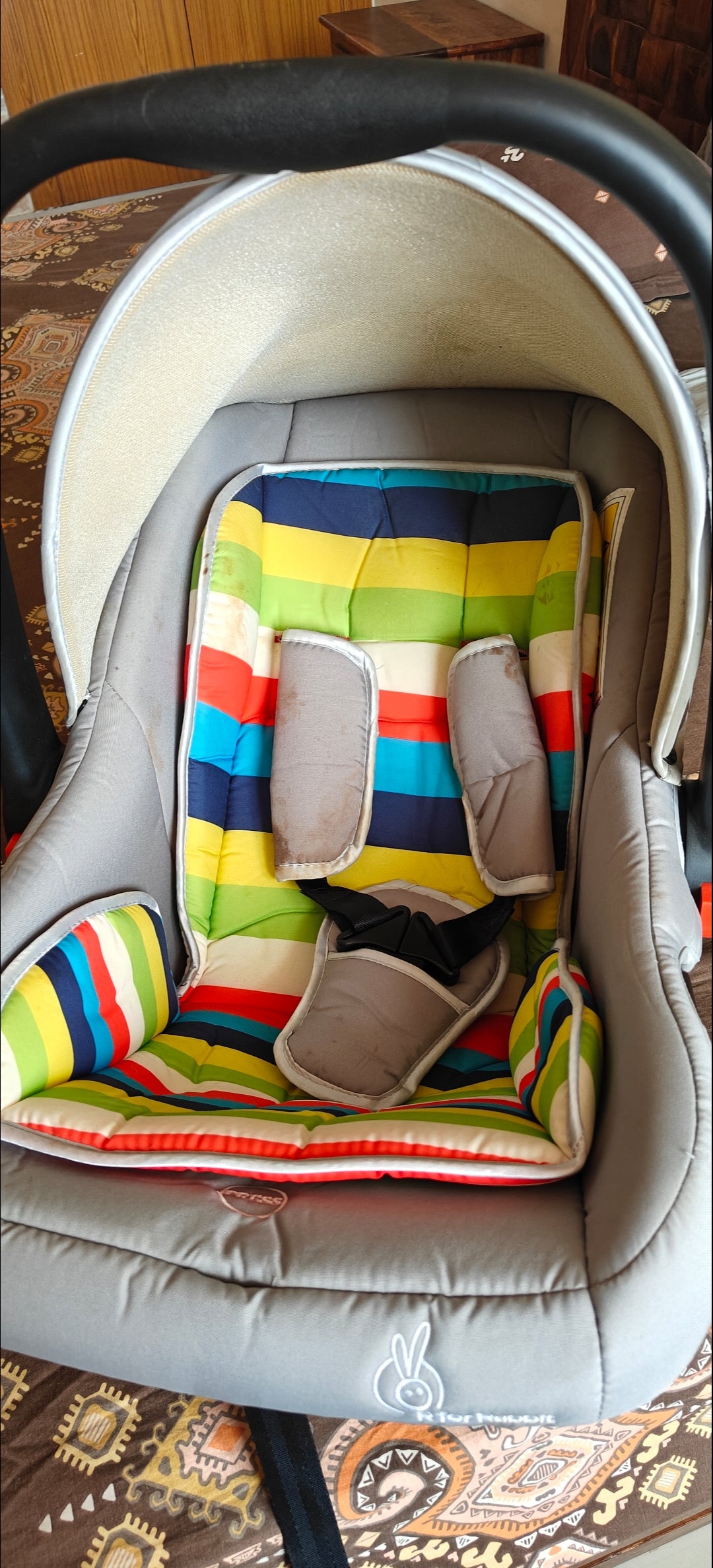 R for Rabbit Picabbo Baby Carry Cot