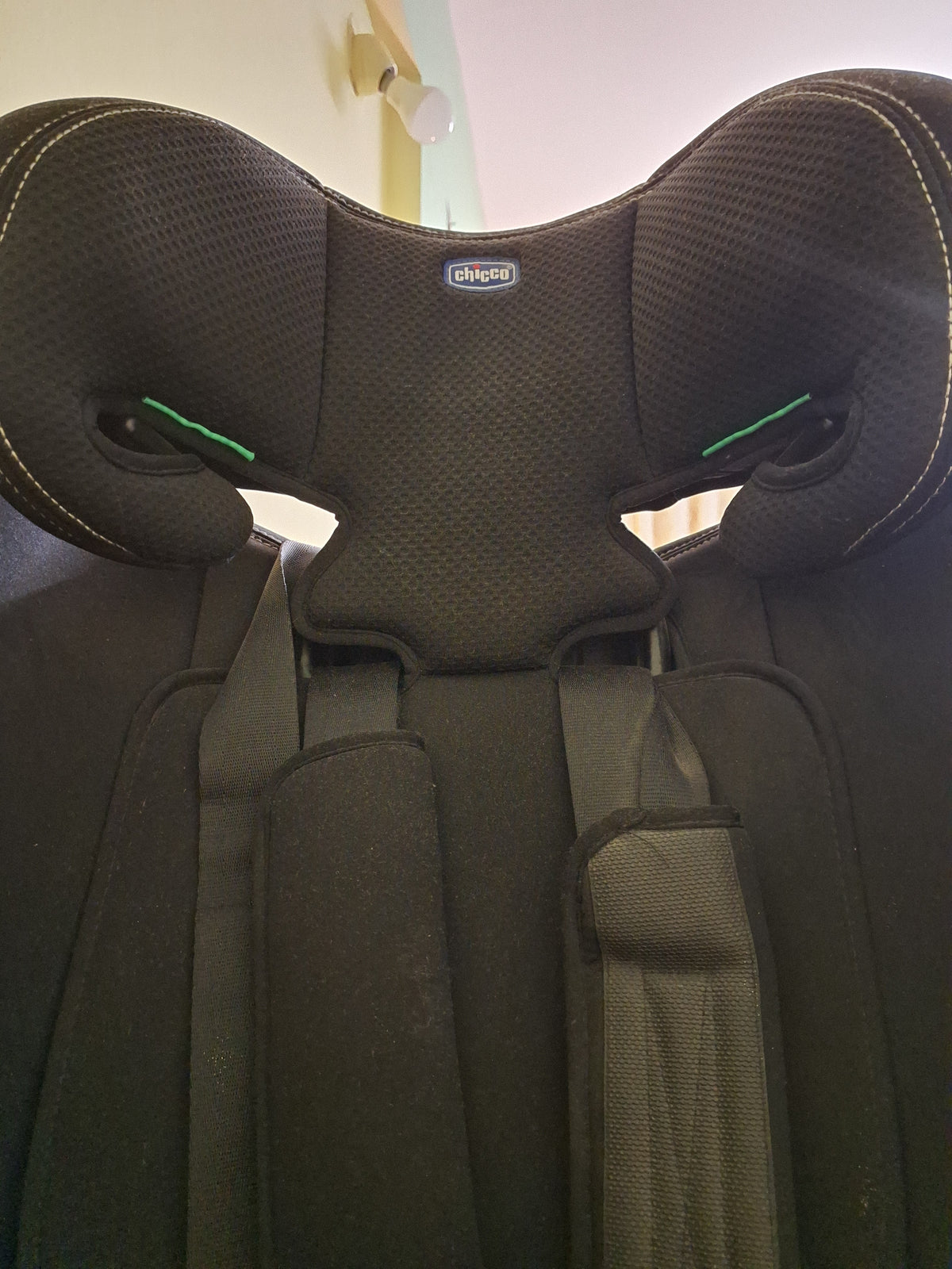 Chicco Unico Evo i-Size Car Seat