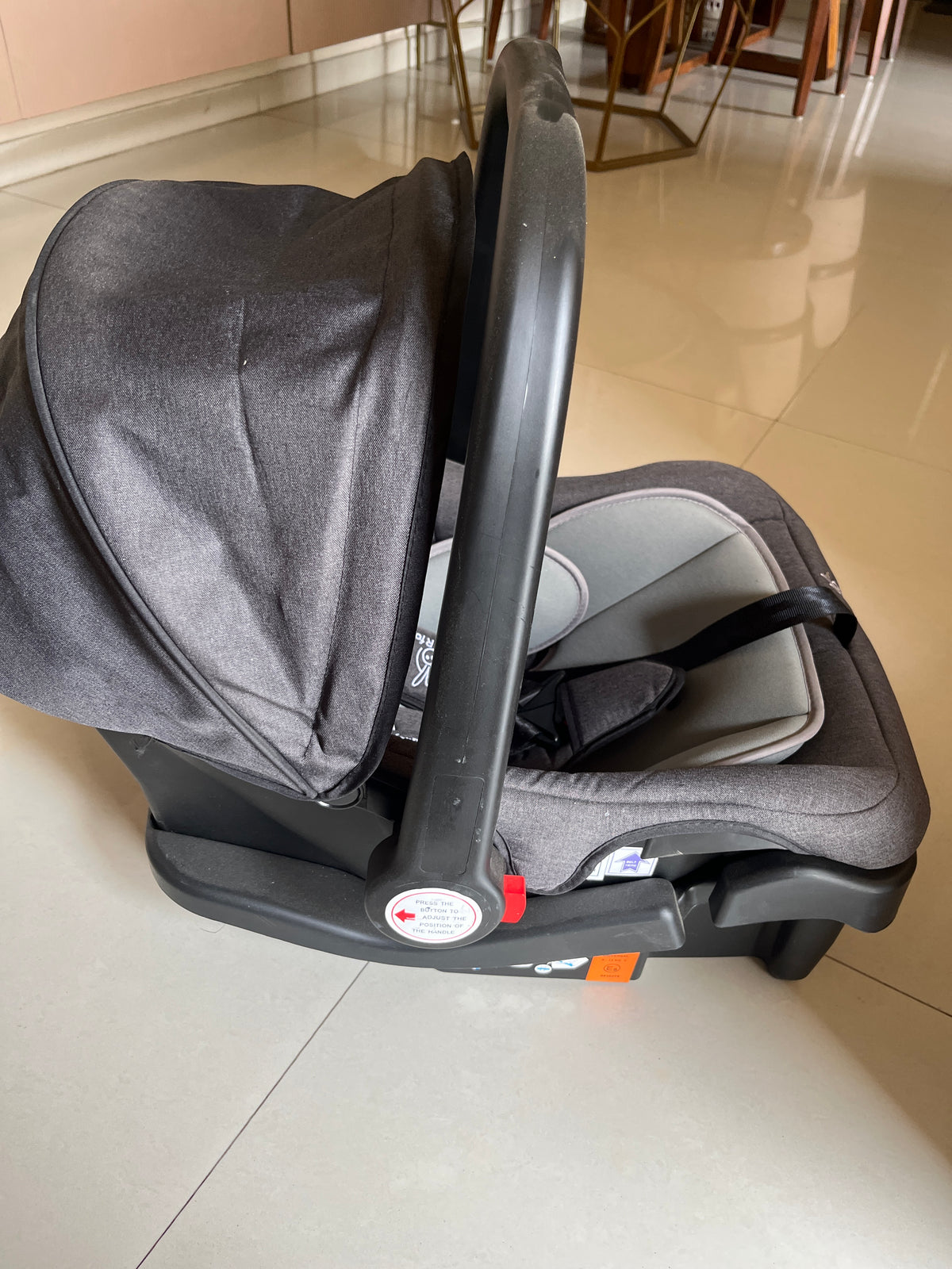R for Rabbit Picaboo Grand 4in1 with Base Carry Cot