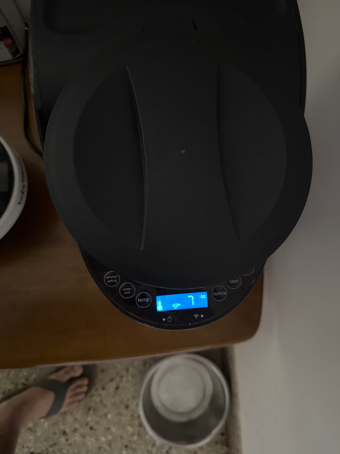 Baby Brezza Formula Pro Advanced: Baby Formula Dispenser