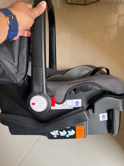 R for Rabbit Picaboo Grand 4in1 with Base Carry Cot