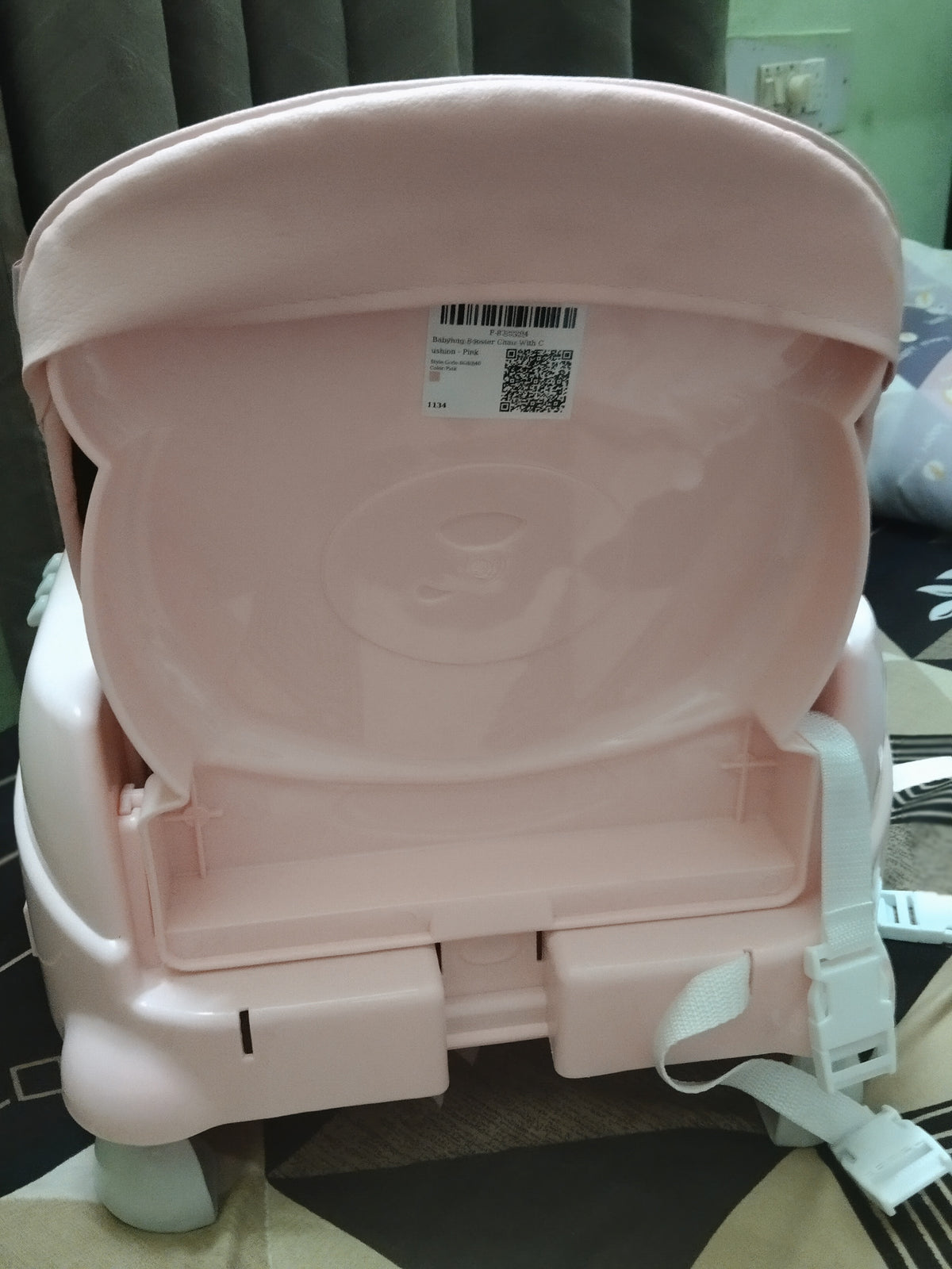 Babyhug Booster Chair with Cushion