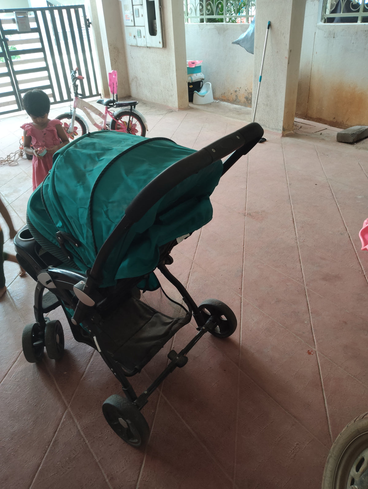 Luvlap Large Baby Stroller