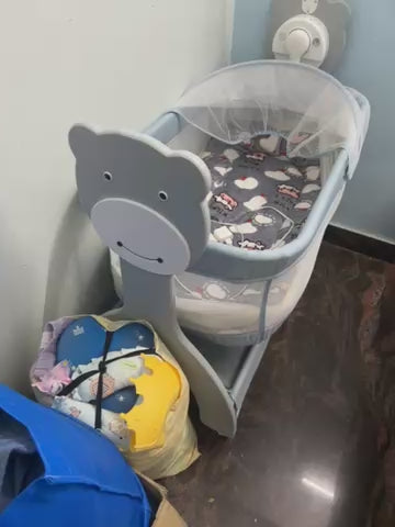 MeeMee Sweet Love Automatic Electric Cradle with Cot Mobile