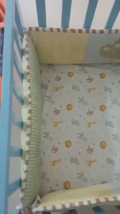 Babyhug Visby Wooden Cot with 3 Level Height Adjustment