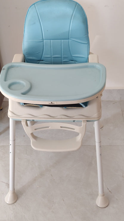 Star and Daisy high chair