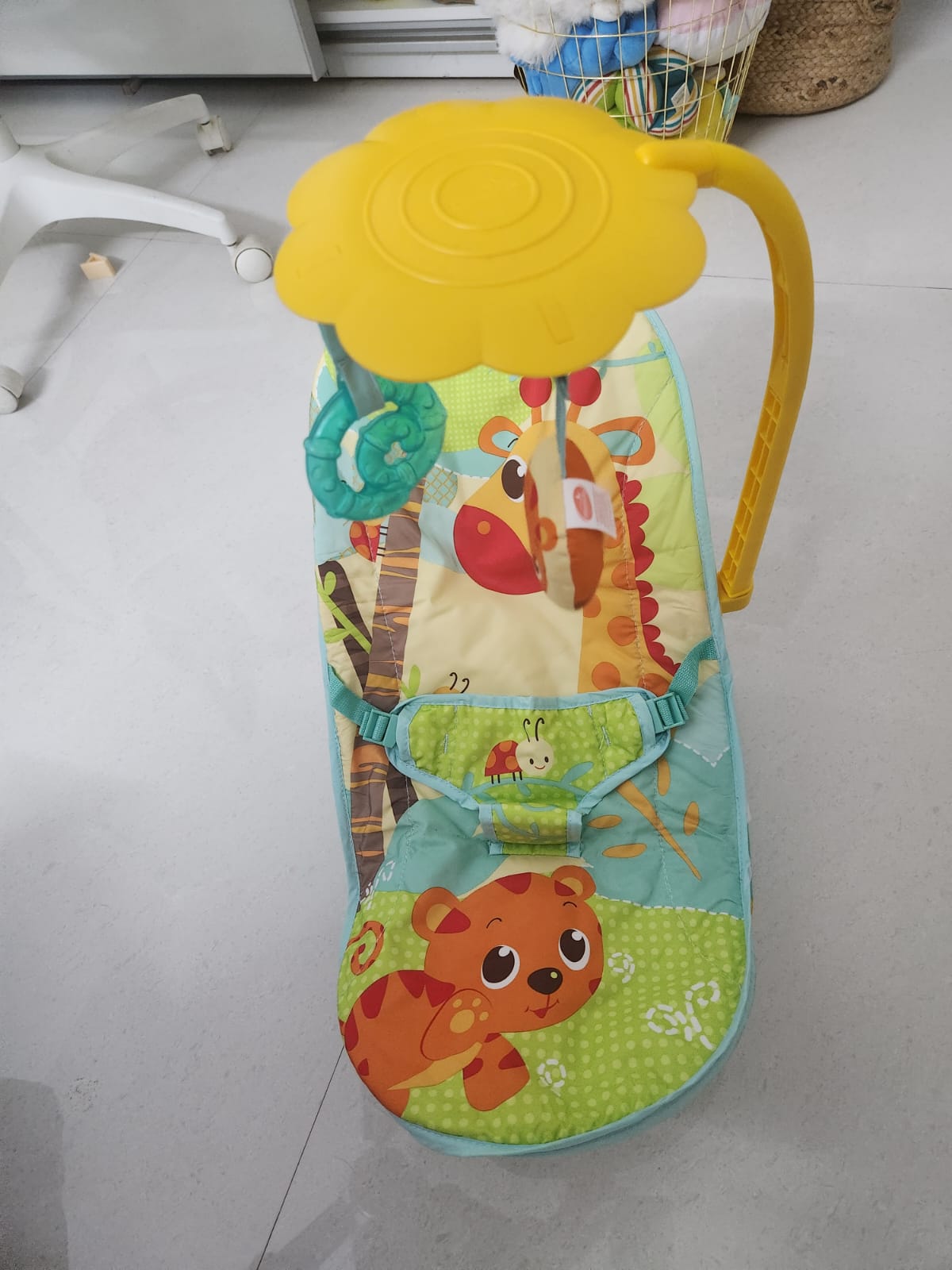 Mastela Fold Up Infant Seat