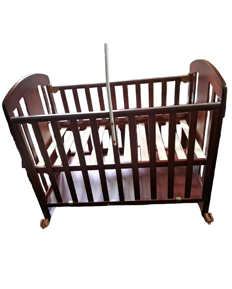 Babyhug Wooden Cot With Baby Mattress and Blanket