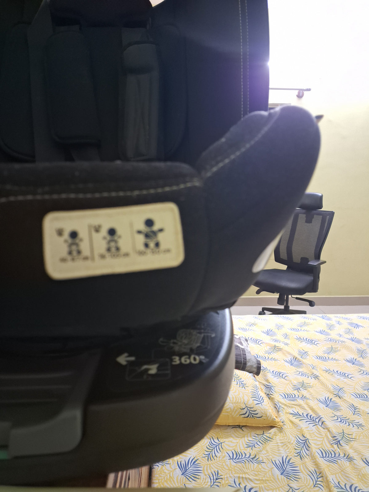 Chicco Unico Evo i-Size Car Seat