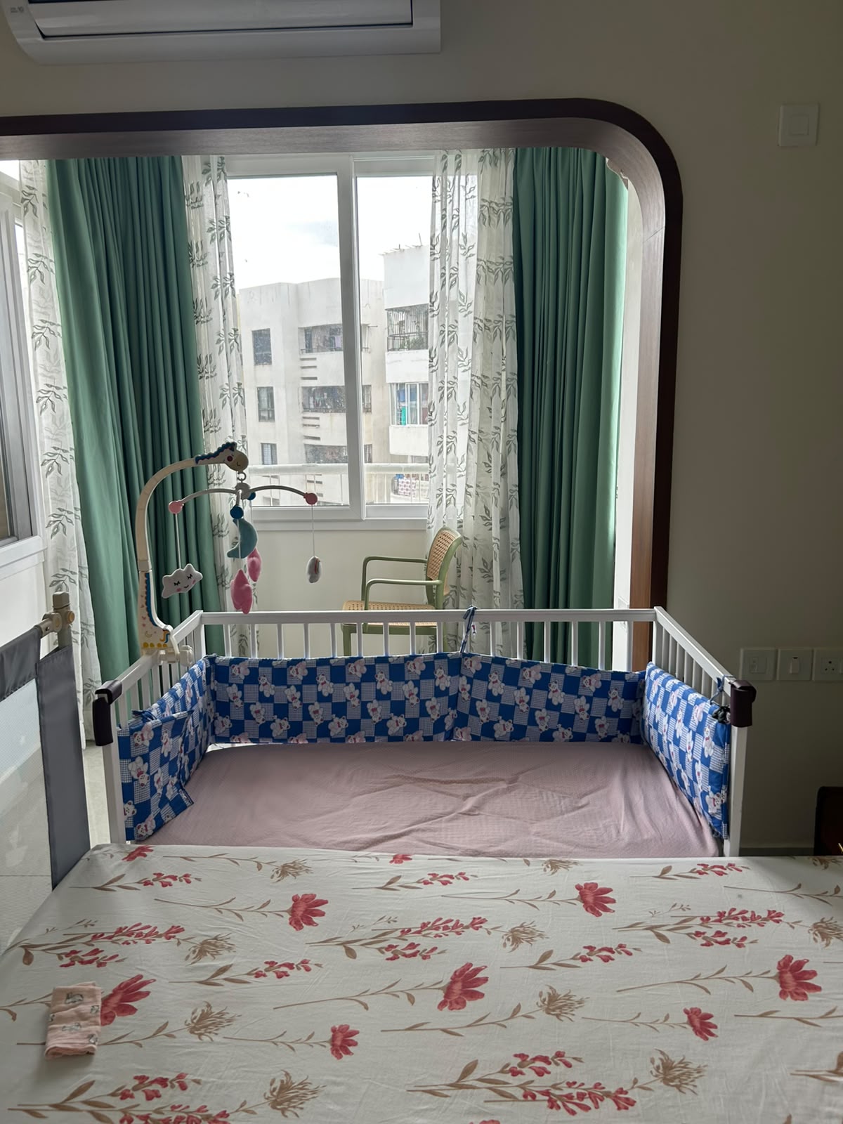 Mothercare Darlington Cot ( With Mattress )