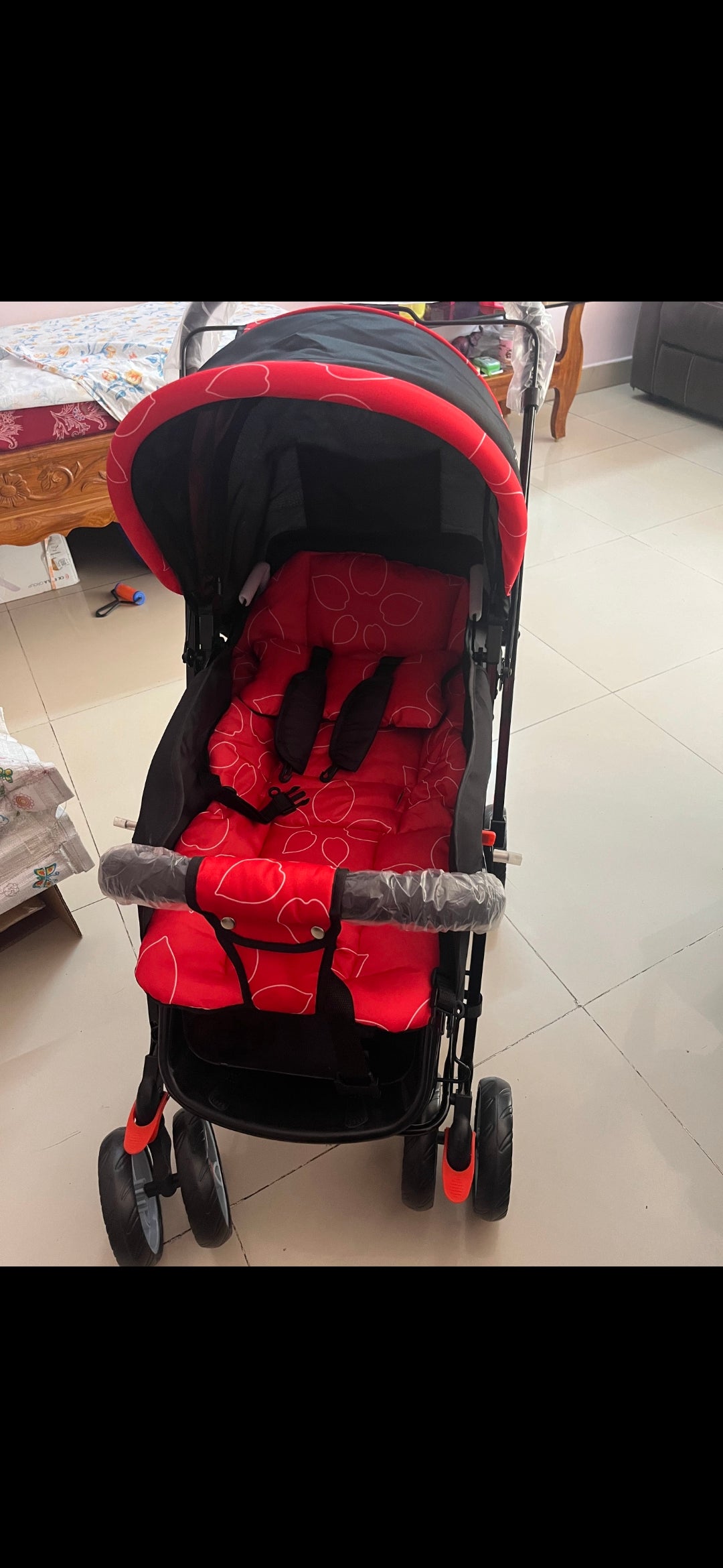 Babyhug Baby Stroller
