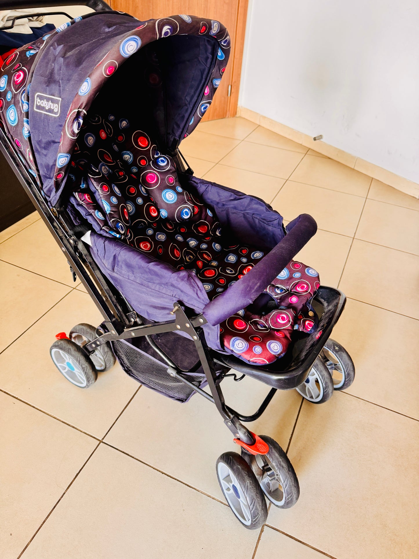 Babyhug	Comfy Ride Stroller , 2022 Purchased